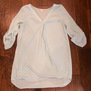 Light blue Gianni Bini blouse v neck